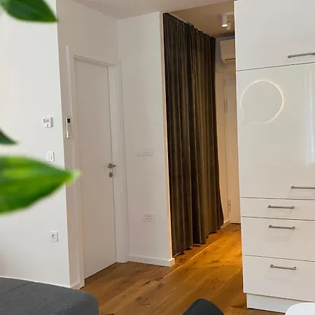 Boennium Apartament *